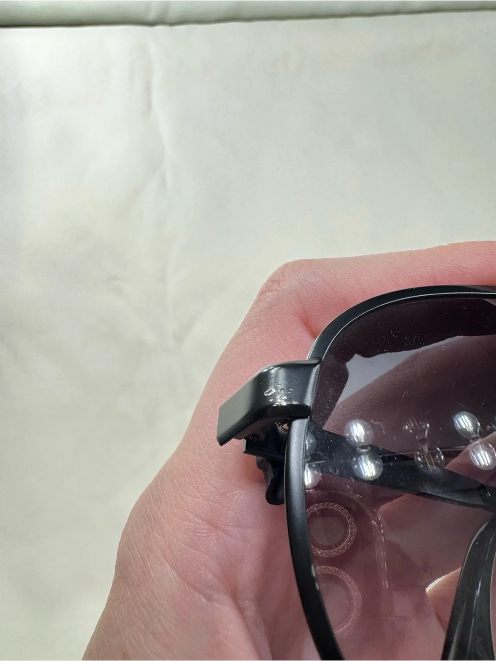 Alexander McQueen Black Skull Aviator Sunglasses - Picture 4 of 7
